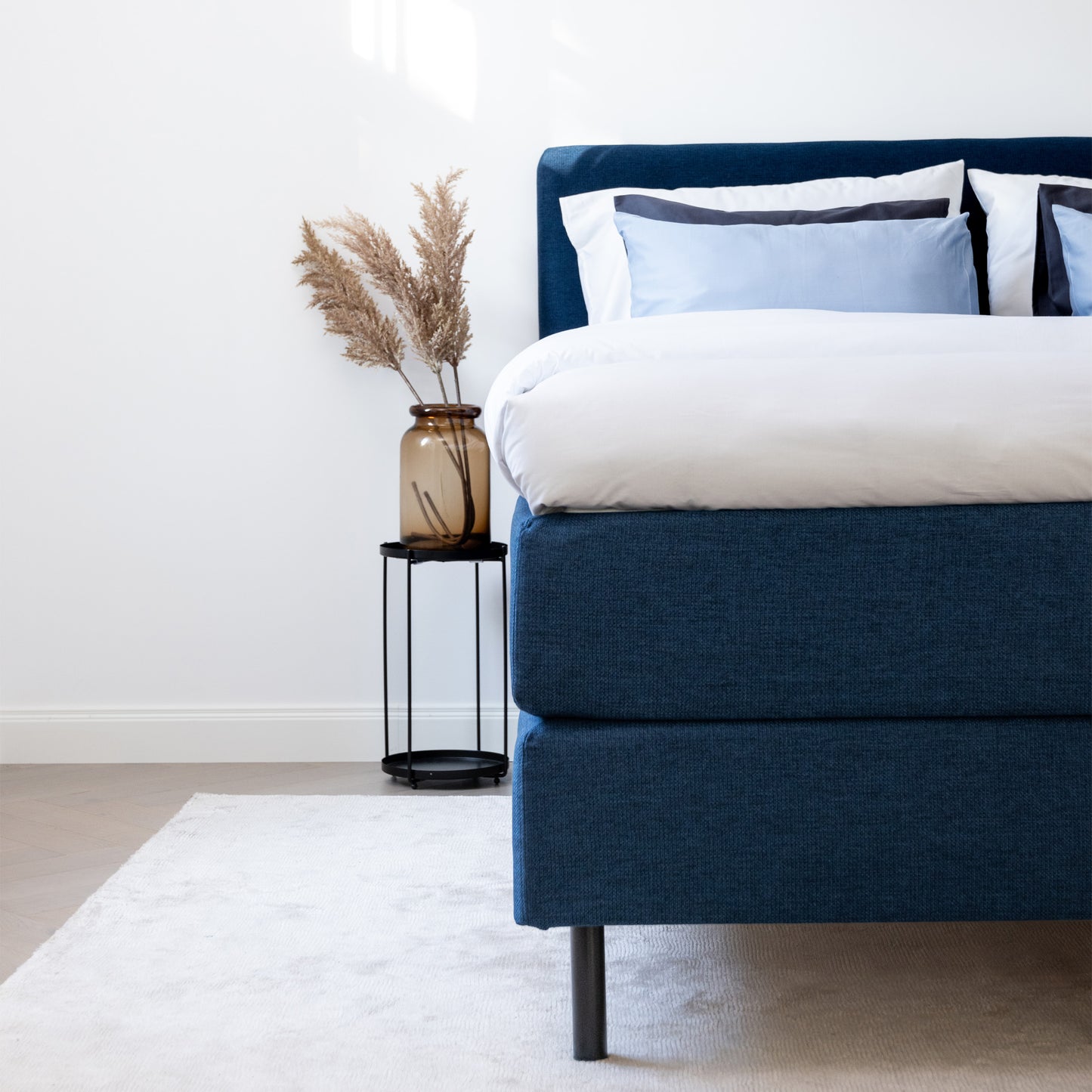 Continental bed UNI blue 180x200